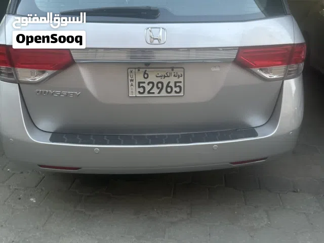 2014 هوندا اوديسى Touring Elite