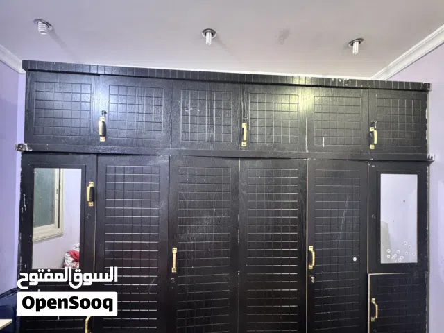 Used large size cupboard 20 kd only