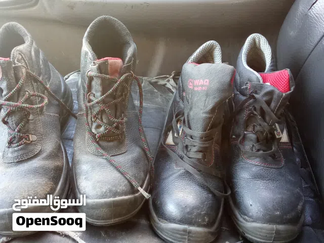 بوتين سافتي بحاله ممتازه للبيع