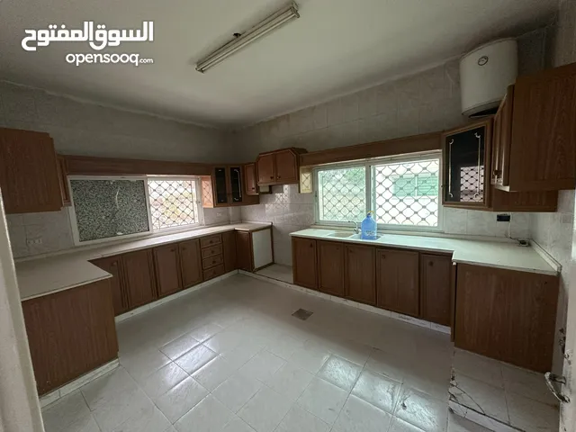 150 m2 4 Bedrooms Apartments for Rent in Zarqa Dahiet Al Amera Haya