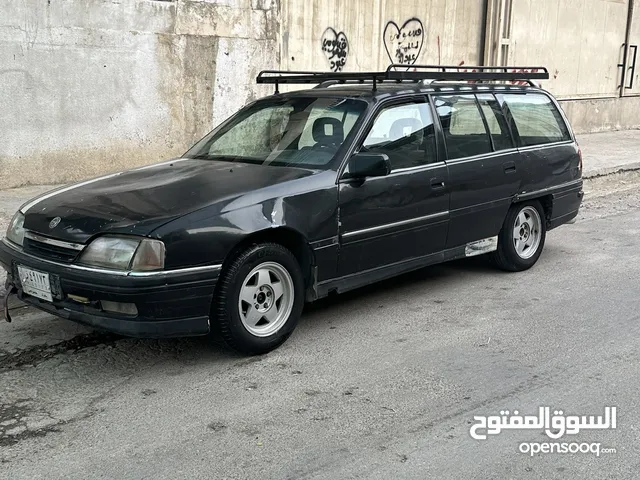 اوبل اوميكا