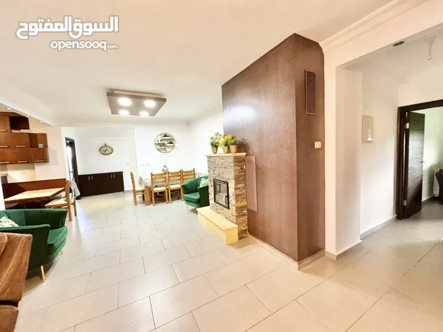 شقة للبيع 4 غرف