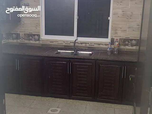 90 m2 2 Bedrooms Apartments for Rent in Zarqa Al Hawooz