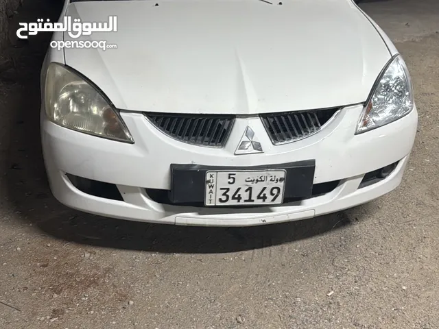 لانسر 2006  ممتازه ونظافه الوكاله