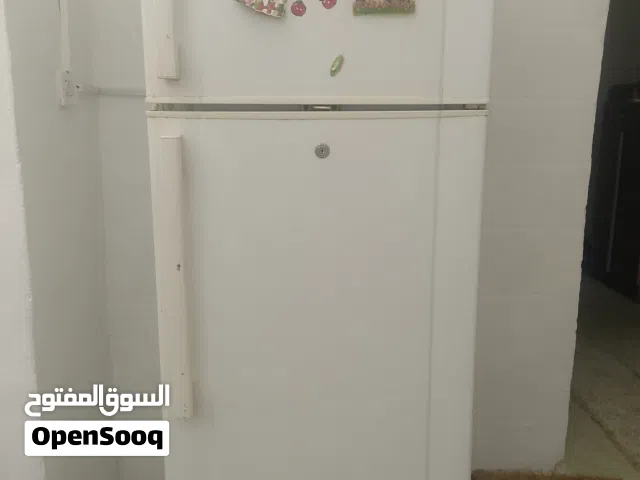 ثلاجه مستعملة نوع جينرال  للبيع المستعجل