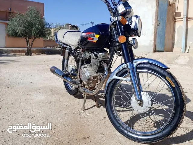 دراجه سوزوكي للبيع