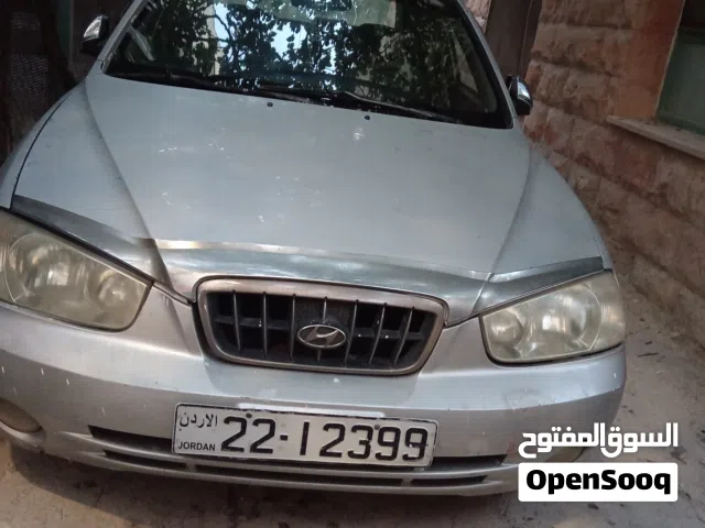 2001 هيونداي افانتي Limited