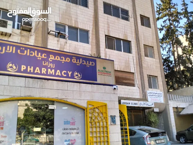 عيادات بمساحات مختلفة من 70 م الى 180 م