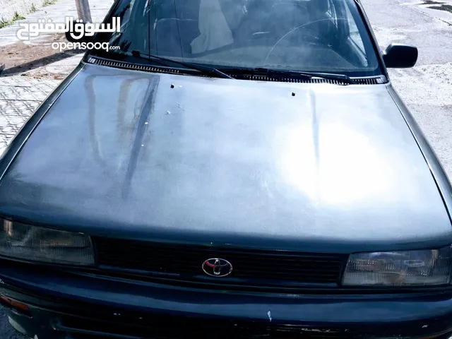 تيوتا كرولا للبيع سيارة حبة بلادها موديل 92