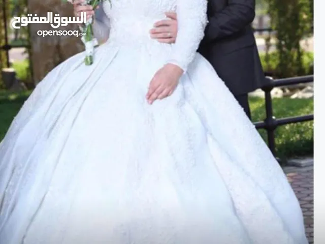 Weddings and Engagements Dresses in Hawally