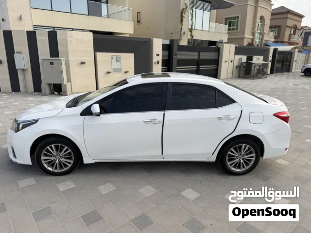 2014 تويوتا كورولا Limited