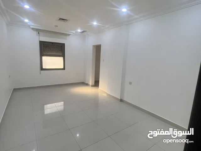 160m2 3 Bedrooms Apartments for Rent in Al Ahmadi Eqaila