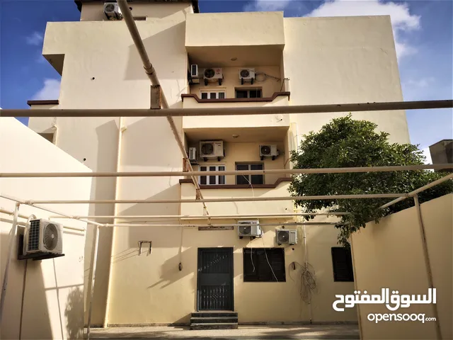 5000m2 More than 6 bedrooms Townhouse for Rent in Tripoli Al-Sareem