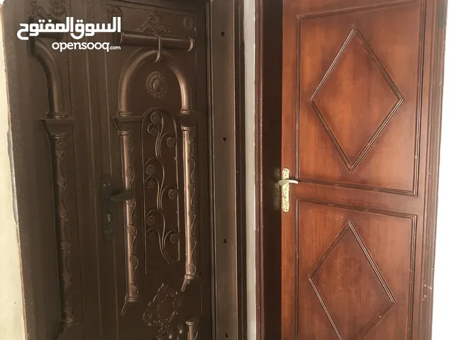 130 m2 4 Bedrooms Apartments for Rent in Muscat Al Mawaleh