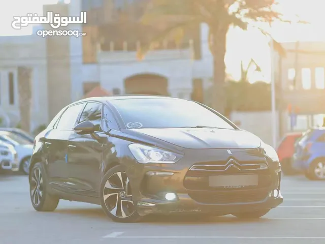 Used Citroen DS in Nablus