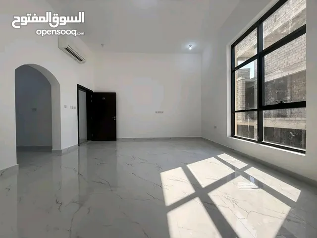 استديو مساحه كبير اول ساكن للايجار فى مدينه الرياض جنوب الشامخه