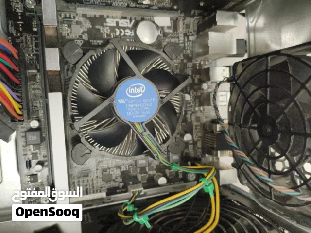 ماذر بورد مع معالج i7gen6 و8ram