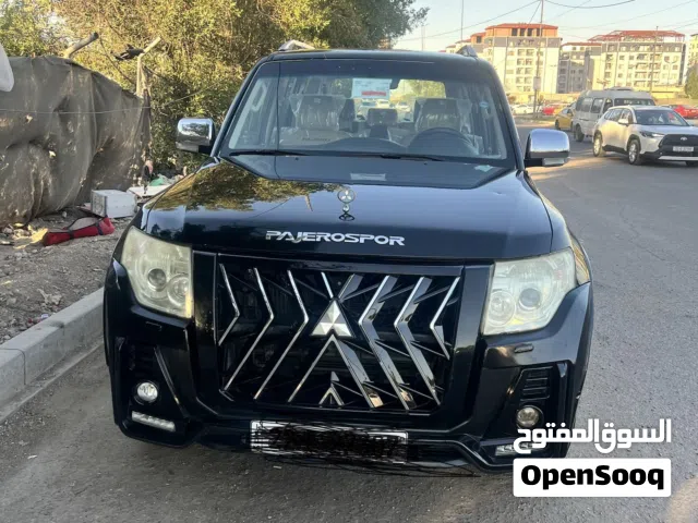 2015 ميتسوبيشي باجيرو GLS