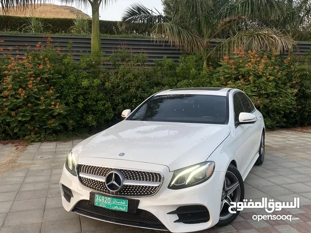 فرصة لاستخدام تسجيل جديد وسعره اقل من السوقE300 2017 AMG حادث وممشى بسيط