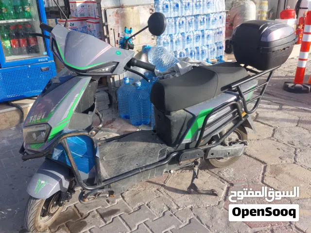 دراجة كهربائية  سكنس