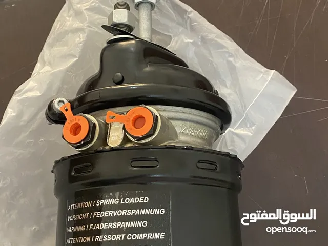 بوستر جديد الماني مناسب للشاحنات والمعدات الثقيلة البوستر ذات جوده عالية