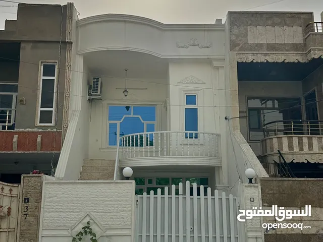 100 m2 3 Bedrooms Townhouse for Sale in Erbil Other