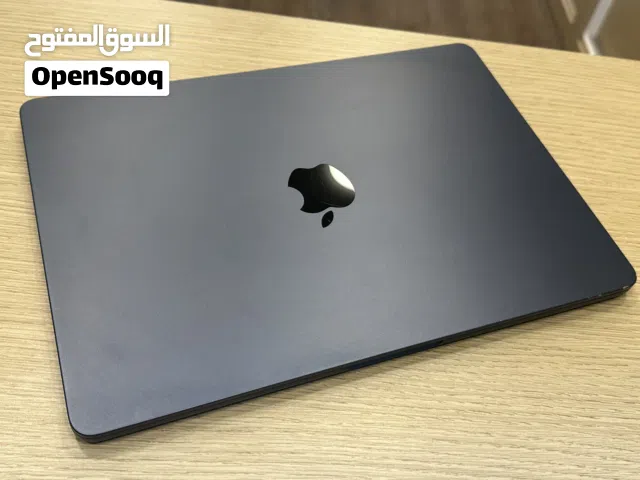 MacBook Air M2 للبيع المستعجل اقرأ الوصف منيح