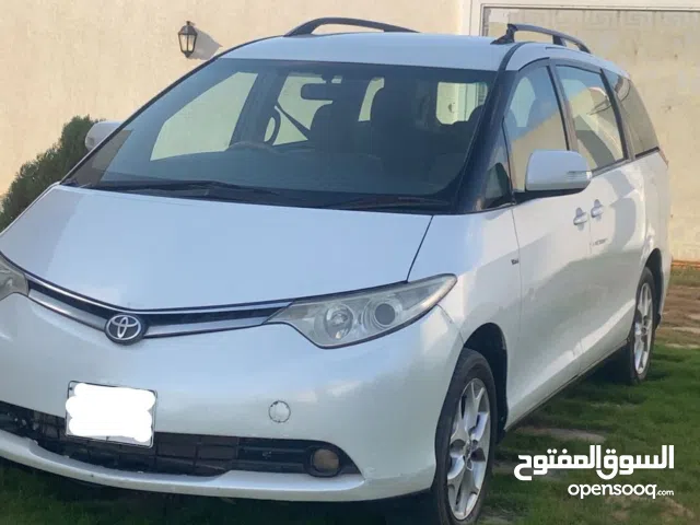 Used Toyota Previa in Tripoli