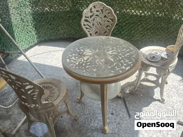 ميز حديقة خارجي