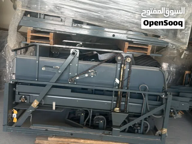 ماكينات بولينغ مع المسارات
