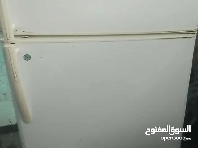 Gas refrigerator