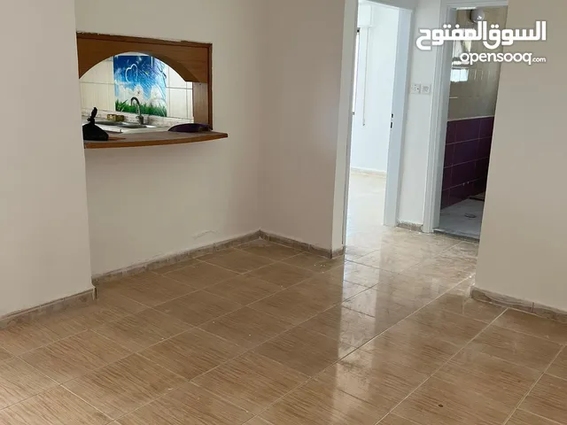 120 m2 3 Bedrooms Apartments for Sale in Irbid Al Hay Al Sharqy