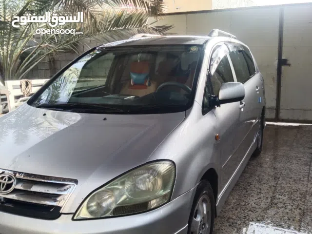 تويوتا ابصم موديل 2002 للبيع في ابي الخصيب