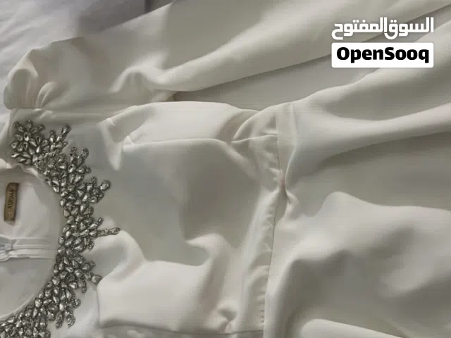 فستان للعيد او الخطوبه مع حزام  لبس مرا وحده