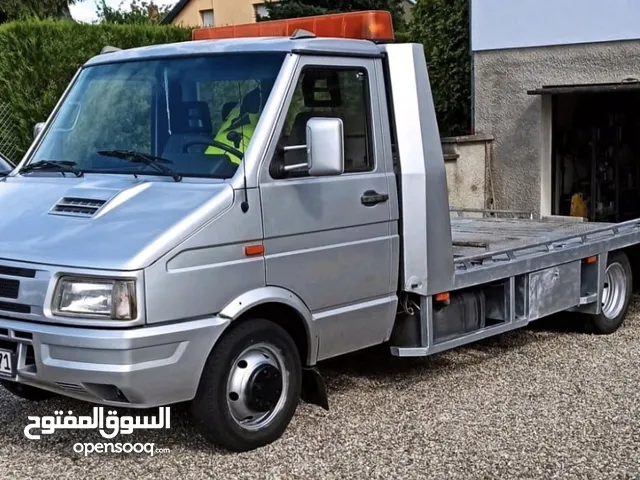 Tow Truck Iveco 1998 in Tripoli