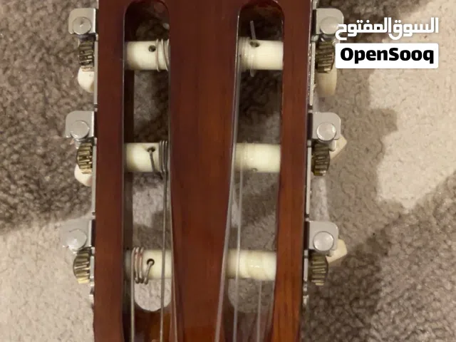 قيتار من شركة Schaepe