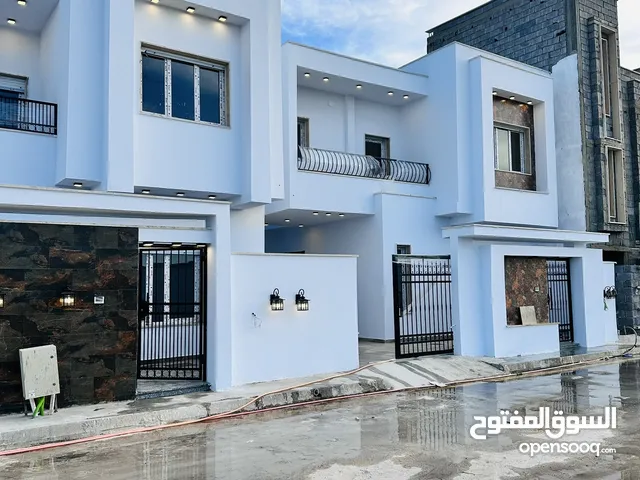300m2 3 Bedrooms Townhouse for Sale in Tripoli Khallet Alforjan