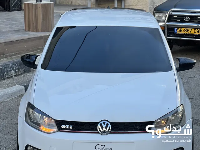 Volkswagen Polo 2015 in Ramallah and Al-Bireh
