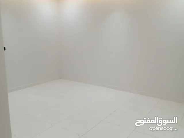 170 m2 3 Bedrooms Apartments for Rent in Dammam Al Hamra