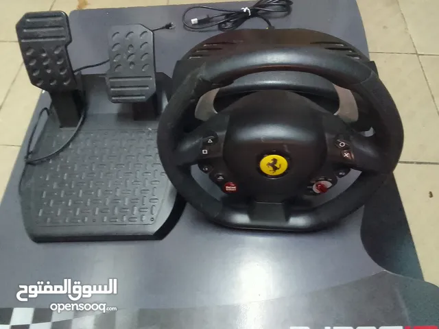 عجلة قيادة thrustmaster t80 ferrari 488 gtb بحالة ممتازة جداً للبيع درجة دوران 240