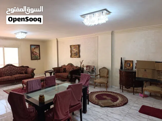 شقه للبيع بالروف بحدائق الاهرام