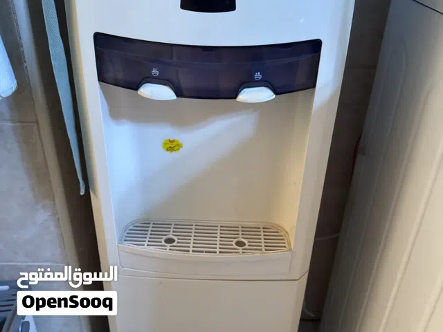 كولر ماء نظيف جدا للبيع