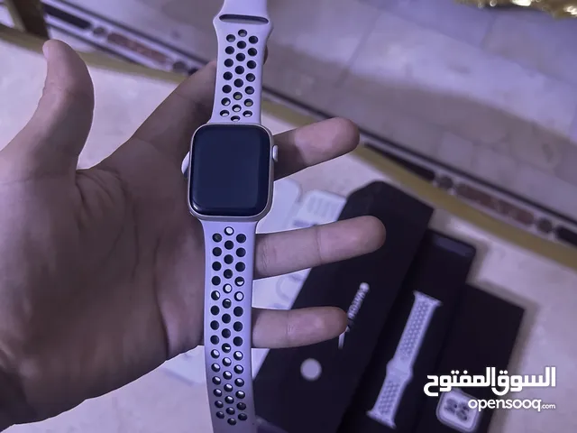 ساعة ابل الجيل 7 Nike