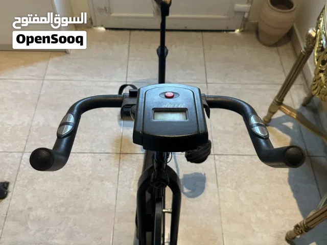 دراجة رياضية منزلية (Exercise Bike) بحالة جيدة للبيع