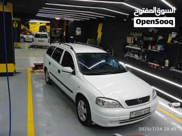 اوبل استرا ستيشن 2004