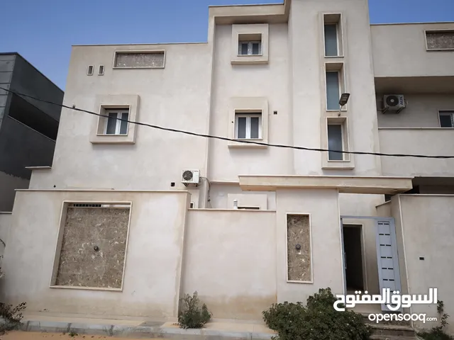 125 m2 3 Bedrooms Apartments for Rent in Tripoli Tajura
