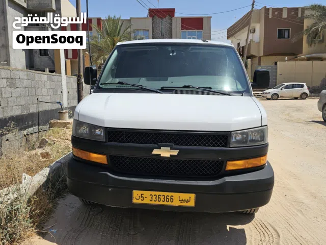 2018 Chevrolet Express 2500