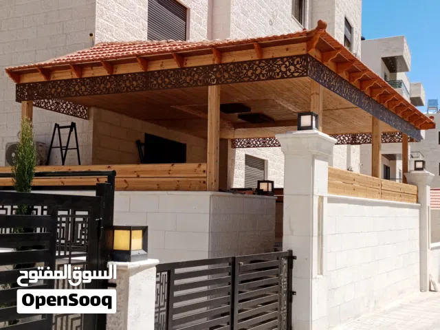 ابو علي لكافة اعمال القرميد والحداده وديكور والابرقولات وكرميد