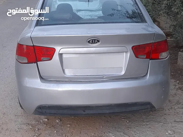 كيا فورتي kia forte موديل 2010 ترخيص وتأمين جديد سعر مناسب 34000 تنازل فوري ماتور 1600