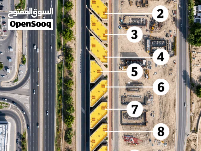 محلات تجارية قيد الانشاء على الخط الاول من الشارع العام - المعبيلة الشمالية
